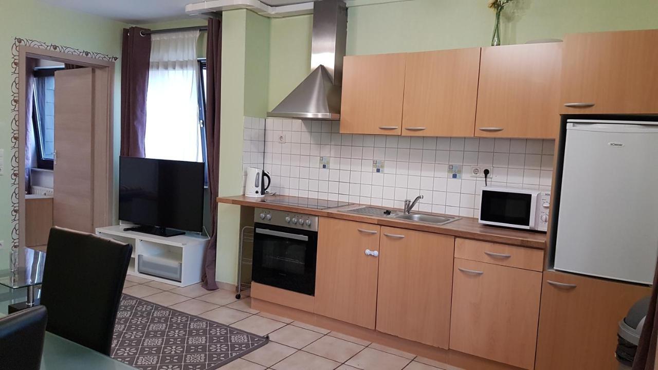 Flats-4U - Cosy, Quite & Clean Apartments In The City Bona Exterior foto